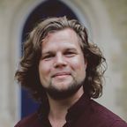 Dr Ulrik Lyngs